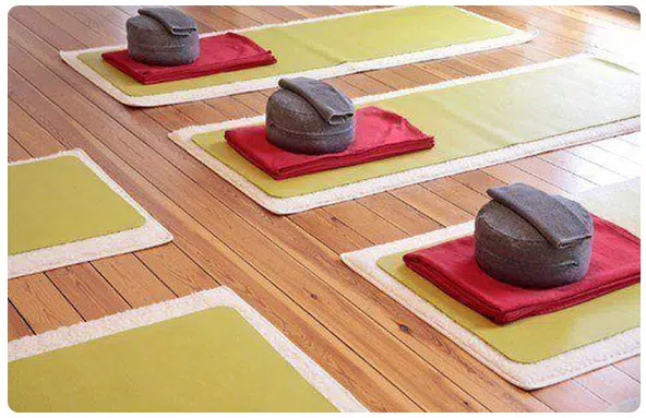 A clean Yoga studio, NYC. Cleaning services for yoga studios are offered in Brooklyn, Queens, the Bronx, and Manhattan, New York.